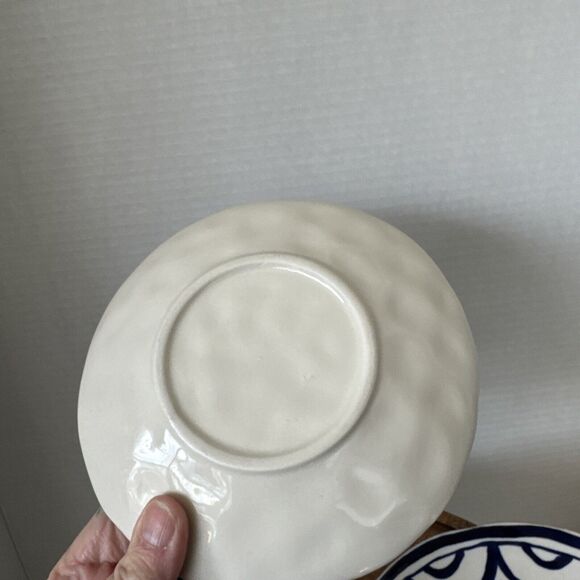 Set Of 2 Hand Painted 6.25” Blue And White Plate/Trinket Dishes Gold Rims - Picture 4 of 16